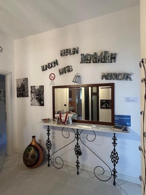 Appartamento Incantevole A Parma Ngoại thất bức ảnh